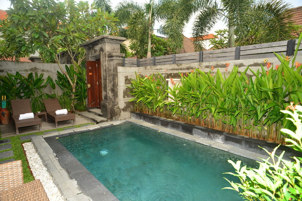 Nyuh Bali Villas Seminyak  Exterior photo
