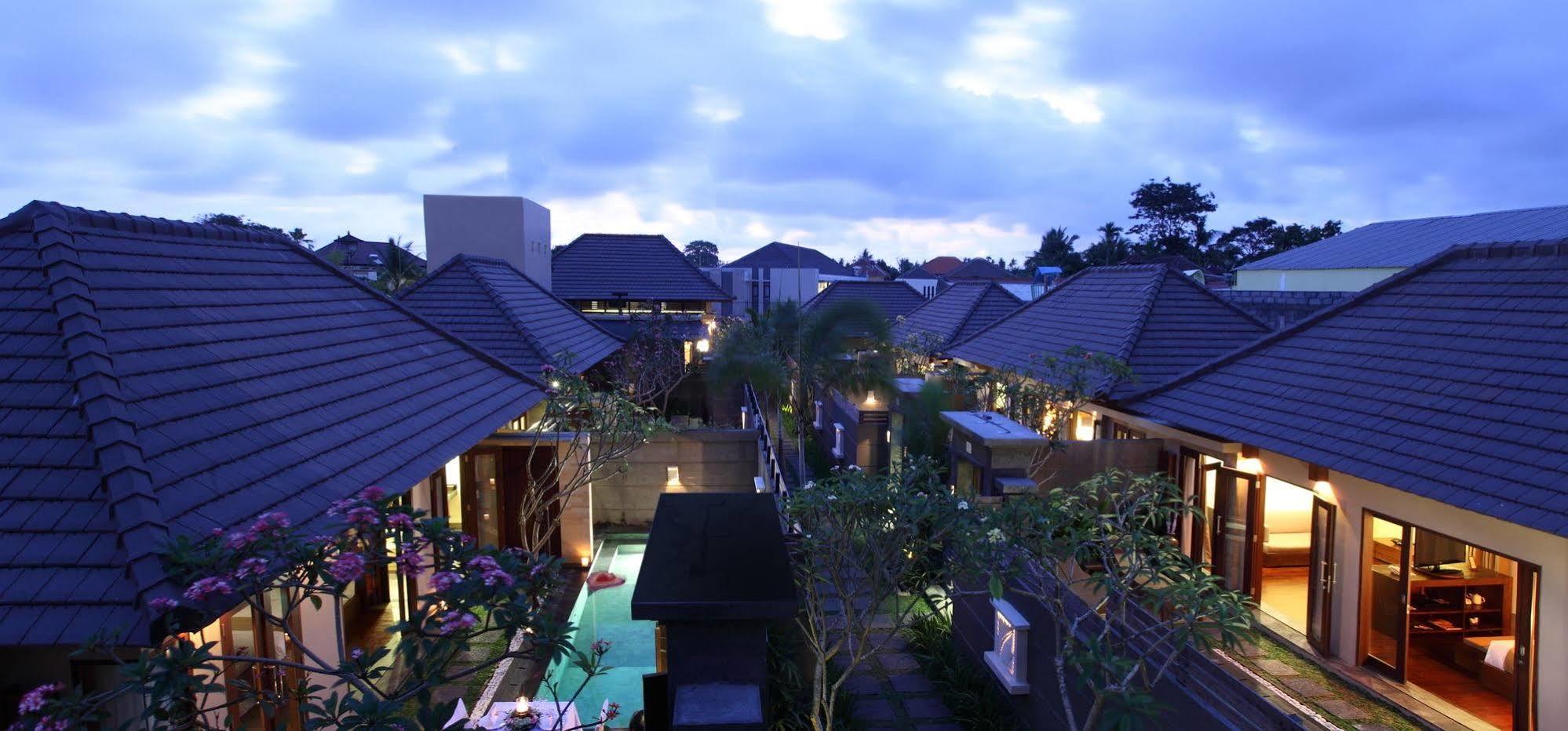 Nyuh Bali Villas Seminyak  Exterior photo