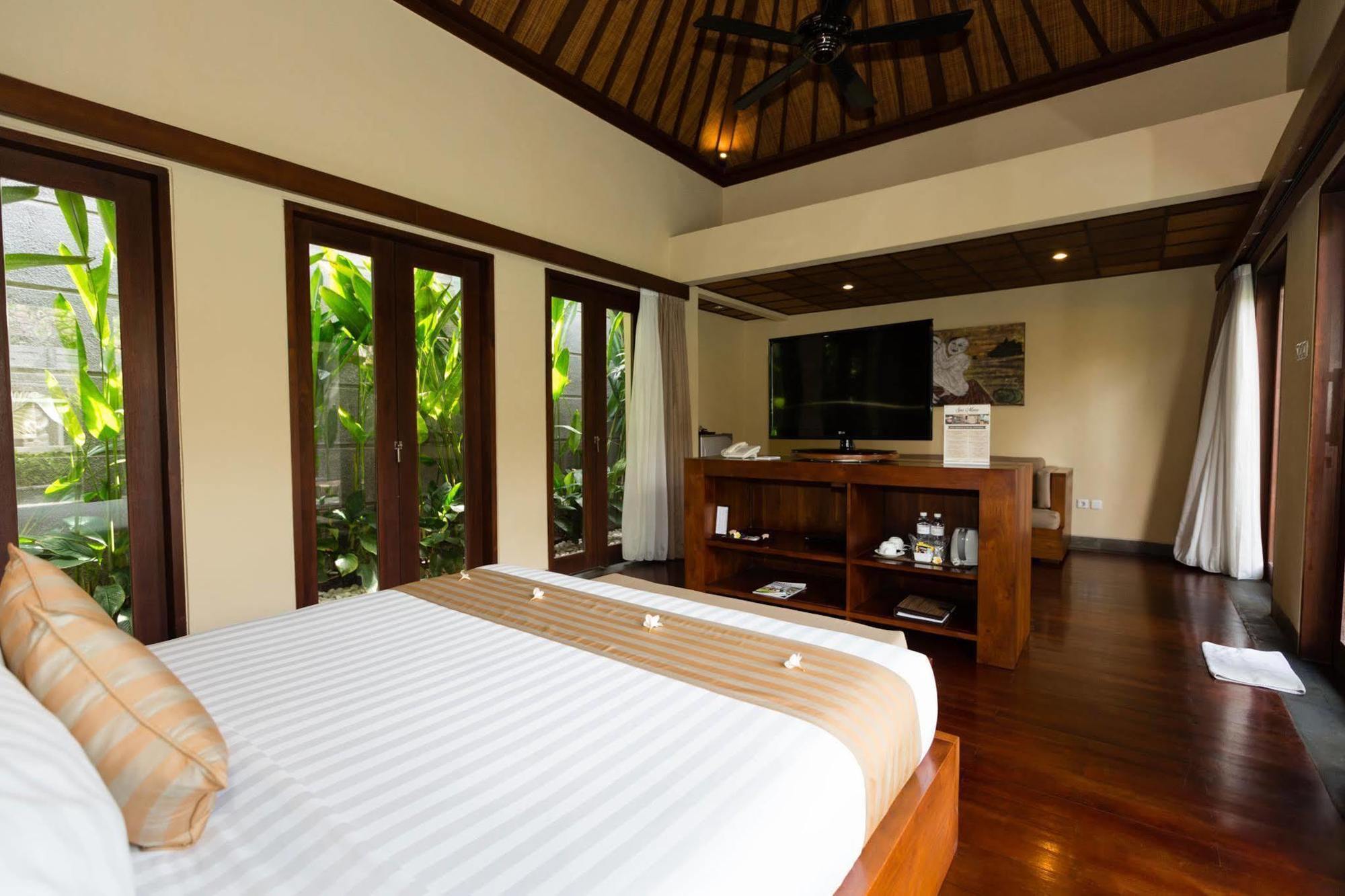 Nyuh Bali Villas Seminyak  Exterior photo